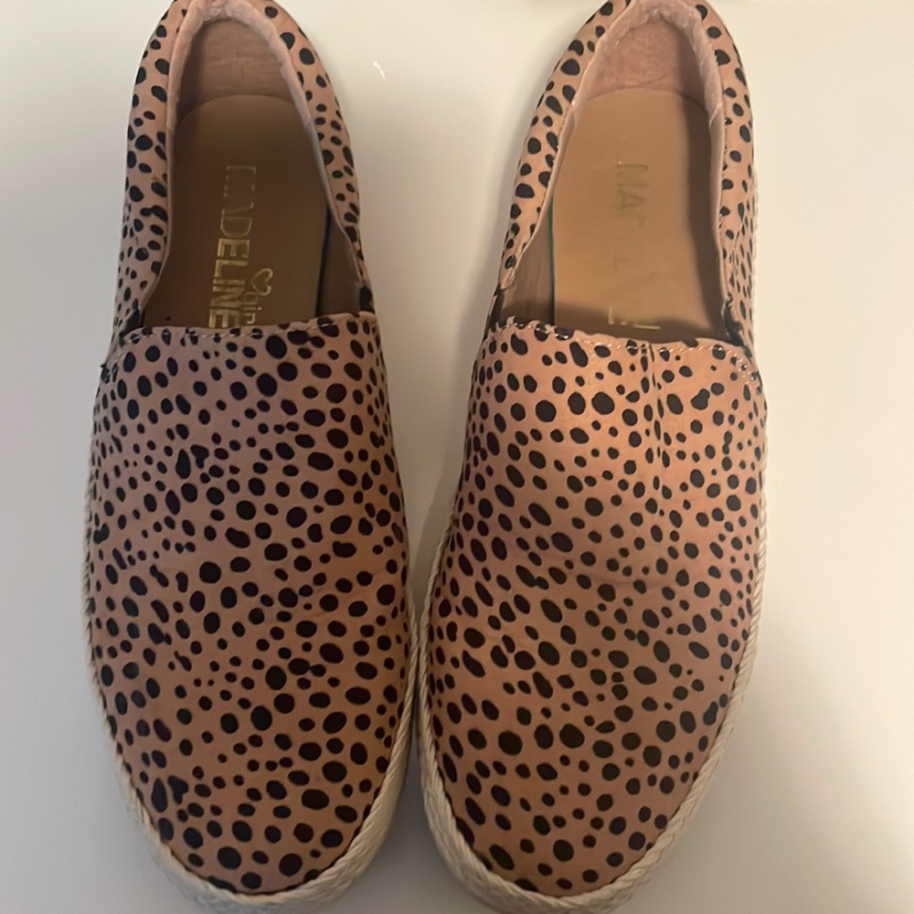Animal print brown shoes Madeline girl worn once 7.5 slide on wedge